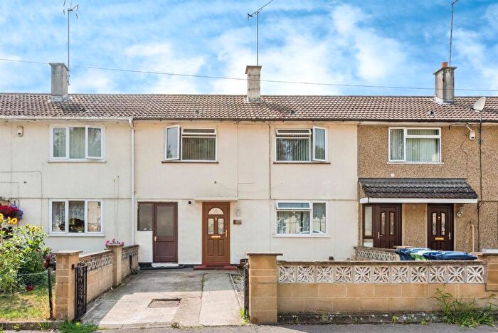 3 Bedroom Terraced House For Sale In Priory Road, Oxford, OX4