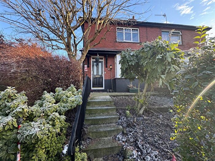 2 Bedroom Semi Detached House For Sale In Bank Road, Carrbrook, Stalybridge, SK15