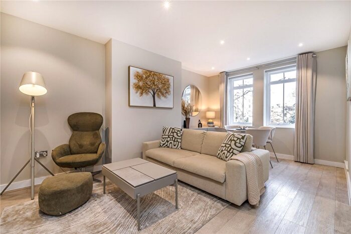 1 Bedroom Flat To Rent In Norland Square Mansions, Norland Square, London, W11