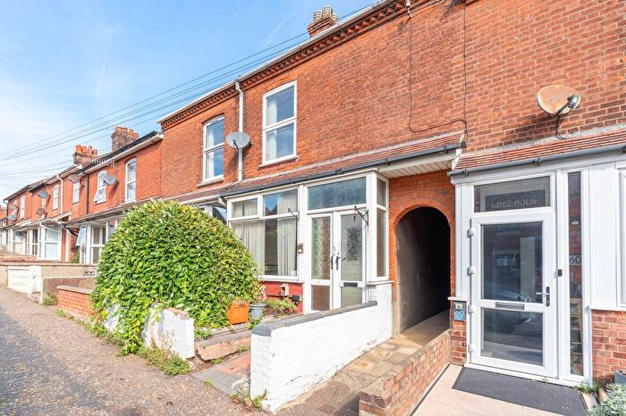 3 Bedroom Terraced House For Sale In Central Road, Cromer, NR27