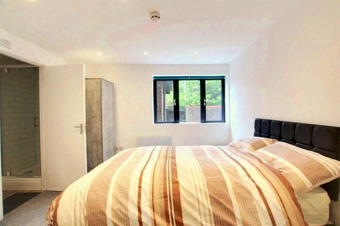 House To Rent In Shetland Court, Worthing, West Sussex, BN13