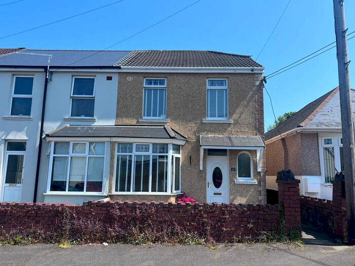 3 Bedroom Semi-Detached House To Rent In Danybryn Road, Gorseinon, Swansea, SA4