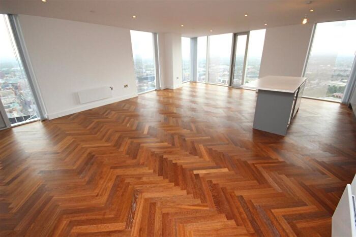 2 Bedroom Apartment To Rent In Deansgate Square, Owen Street Manchester, M15
