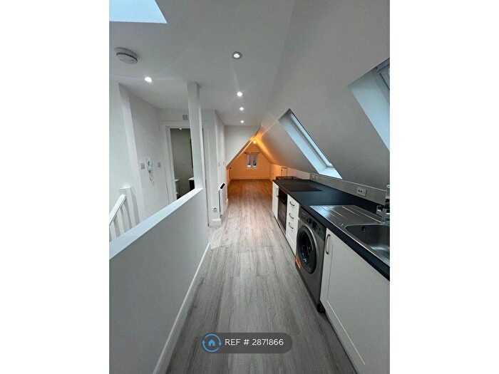 1 Bedroom Flat To Rent In Swinderby Road, Wembley, HA0