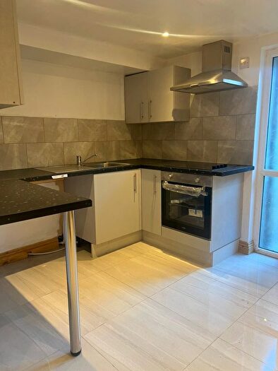 Studio To Rent In Crossland Road, Huddersfield, HD1