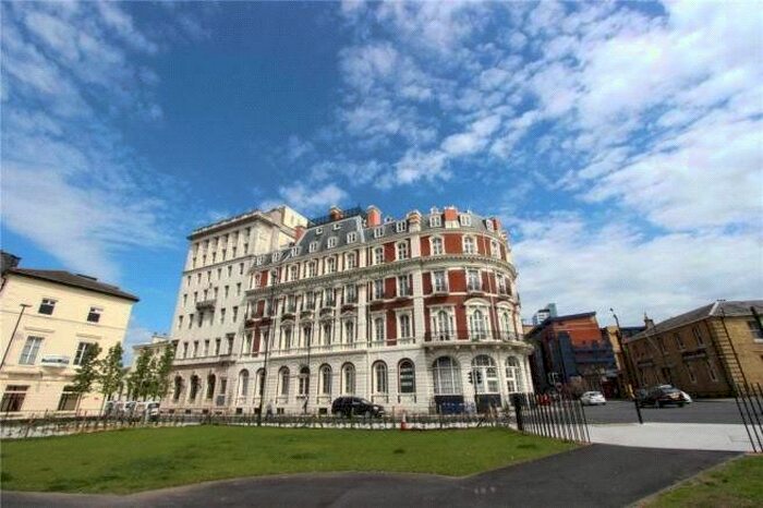 1 Bedroom Flat To Rent In South Western House, Southampton, Hampshire, SO14