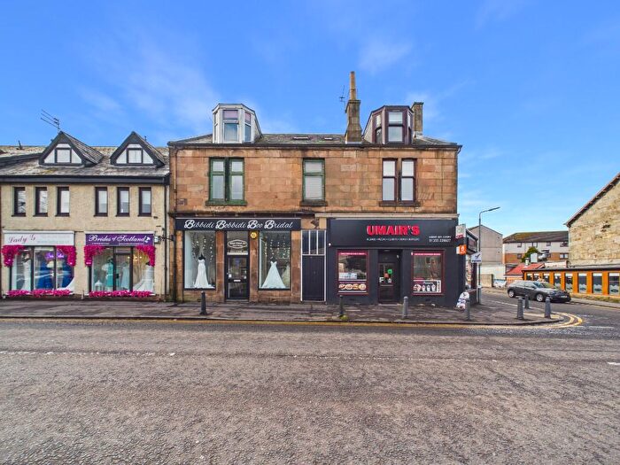 3 Bedroom Maisonette For Sale In Main Street, The Village, East Kilbride, G74