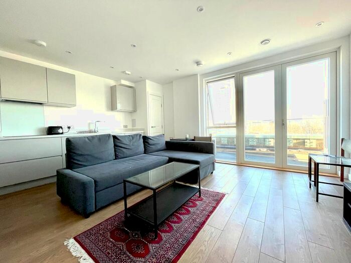 1 Bedroom Flat To Rent In Kennard Apartments, Artillery Place, Woolwich, London, SE18