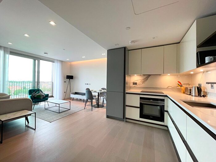 2 Bedroom Flat To Rent In Edgware Road, London, W2