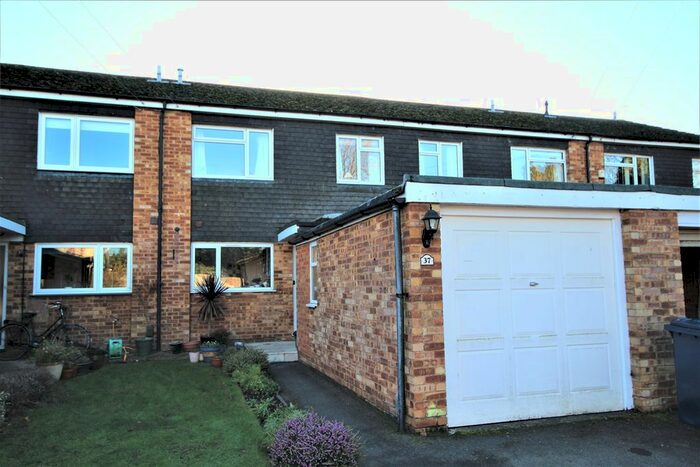 4 Bedroom Terraced House To Rent In Bench Manor Crescent, Chalfont St Peter, SL9