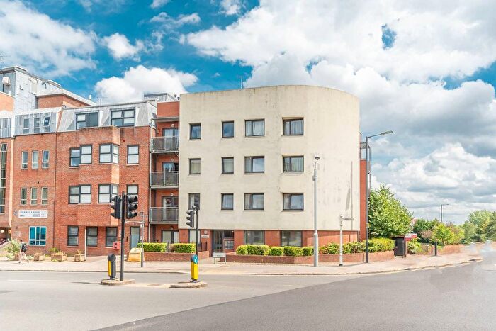 2 Bedroom Flat To Rent In Peterborough Road, Harrow, HA1