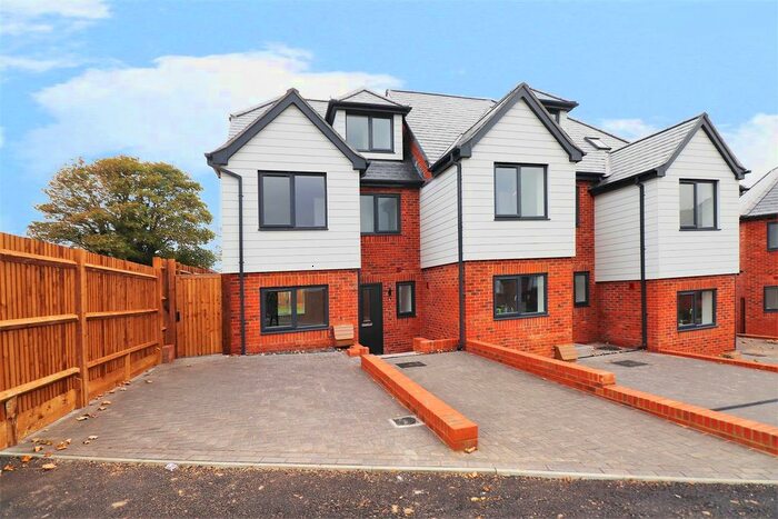 3 Bedroom End Of Terrace House To Rent In St. Richards Road, Walmer, Deal CT14