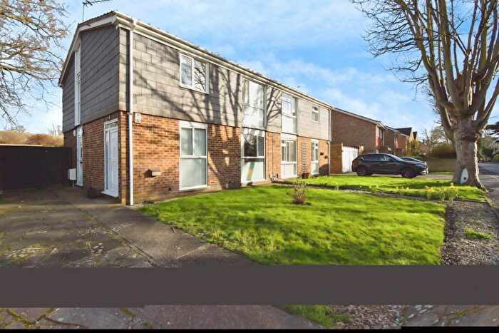 2 Bedroom Maisonette To Rent In Berkhampstead Road Belvedere, DA17