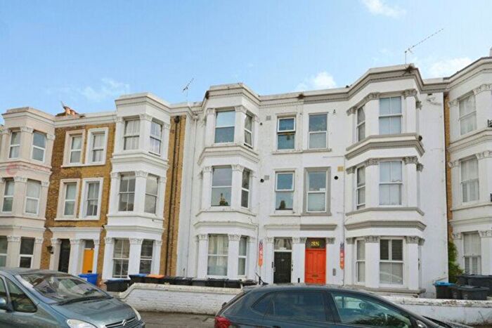 2 Bedroom Flat To Rent In Gordon Road, Cliftonville, CT9