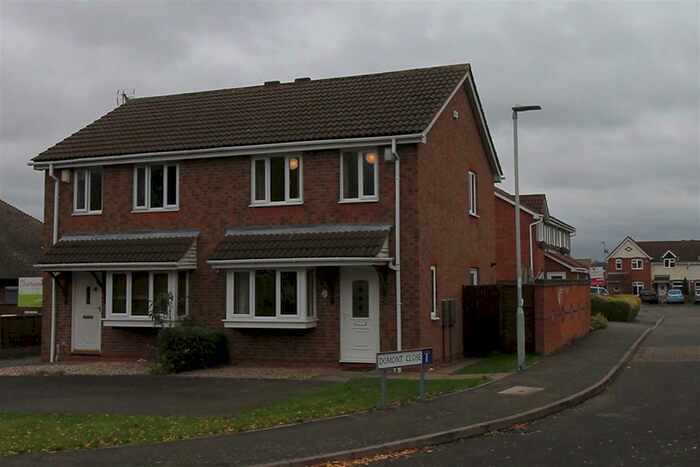3 Bedroom Semi-Detached House To Rent In Charnwood Road, Shepshed, LE12