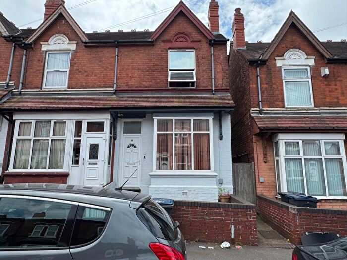 3 Bedroom Terraced House For Sale In Osborne Road, Handsworth, Birmingham, B21