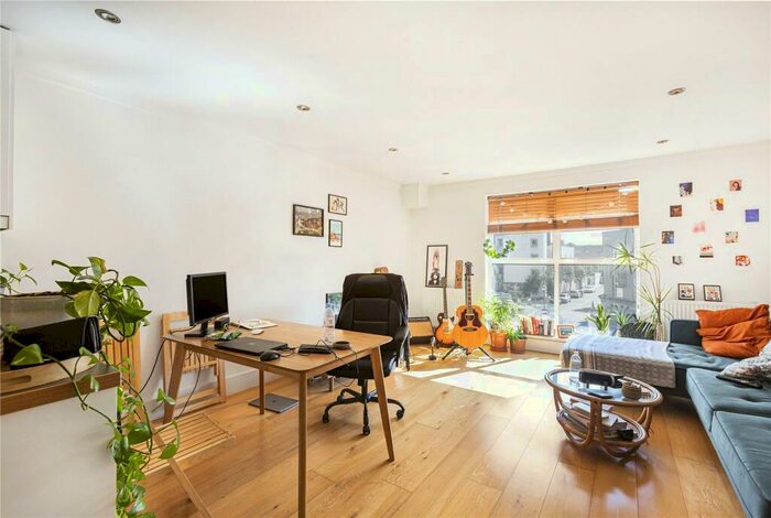 1 Bedroom Apartment To Rent In Holloway Road, London, N7