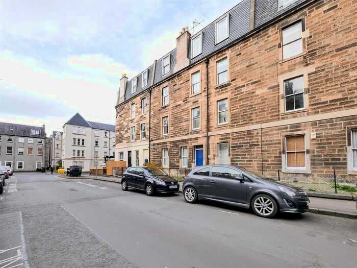 1 Bedroom Flat To Rent In West Newington Place, Edinburgh, EH9