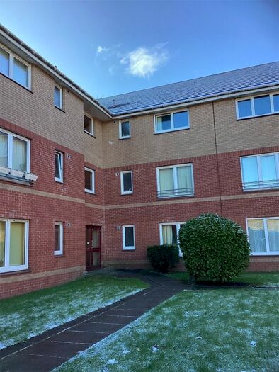 2 Bedroom Flat To Rent In Quarryknowe Street, Glasgow, G31