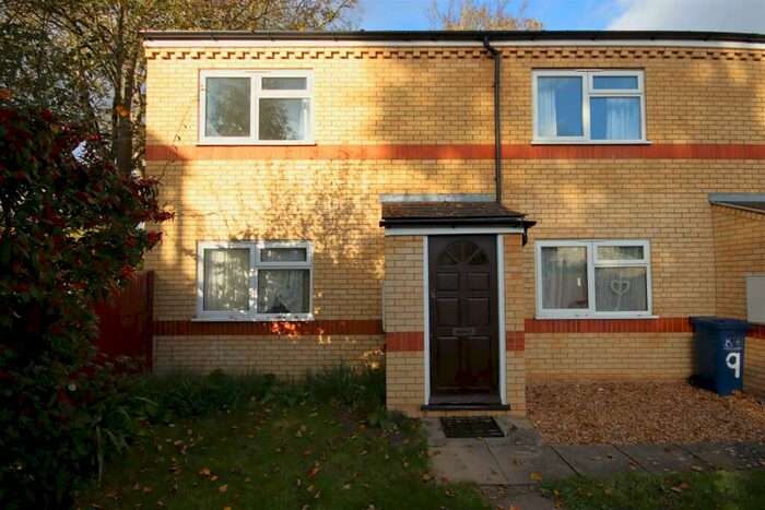 1 Bedroom Flat To Rent In Prince William Court, Victoria Road, CB4