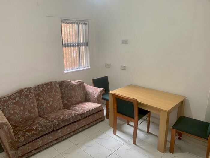 1 Bedroom Terraced House To Rent In Room Hubert Road, B29