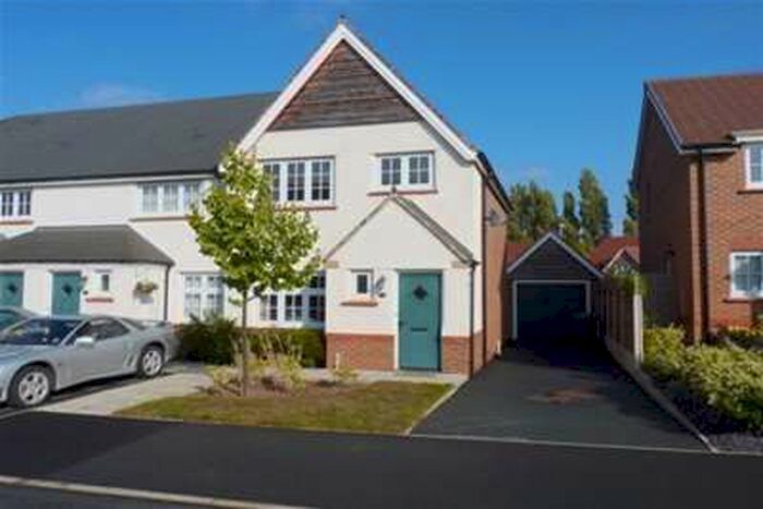 3 Bedroom House To Rent In Hulme Close, Bromborough, CH62