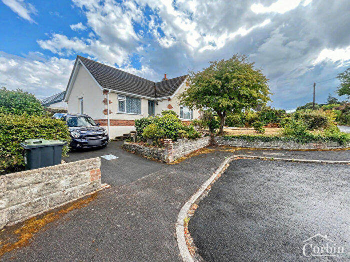 2 Bedroom Detached Bungalow For Sale In Northbourne Gardens, Bournemouth, BH10