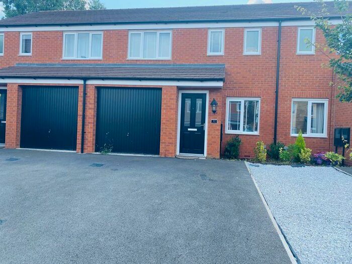 3 Bedroom Detached House To Rent In The Stables, Peterborough, PE7