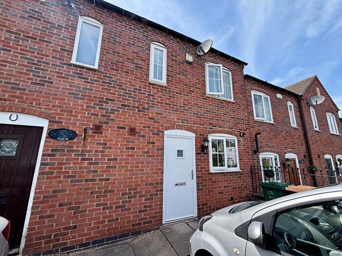 2 Bedroom House To Rent In Oak Street, Church Gresley, DE11