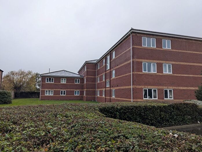 2 Bedroom Flat For Sale In Flat Bristol Road, Gloucester, Gloucestershire, GL2