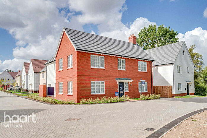 4 Bedroom Detached House For Sale In Kelvedon Rise, Coggeshall Road, Kelvedon, CO5