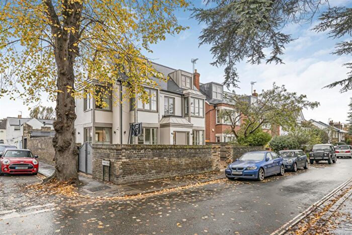 5 Bedroom Detached House For Sale In Derby Road, East Sheen, SW14