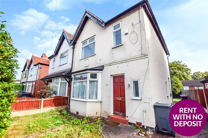 3 Bedroom Semi-Detached House To Rent In Worsley Road, Eccles, Manchester, M30