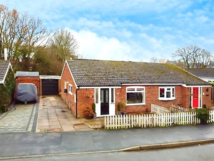 2 Bedroom Bungalow For Sale In Kerry Close, Barwell, Leicester, Leicestershire, LE9