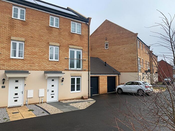 4 Bedroom Property To Rent In Cook Avenue, Peterborough, PE7