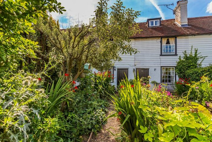 2 Bedroom Cottage For Sale In Coldharbour Road, Penshurst, Tonbridge, TN11
