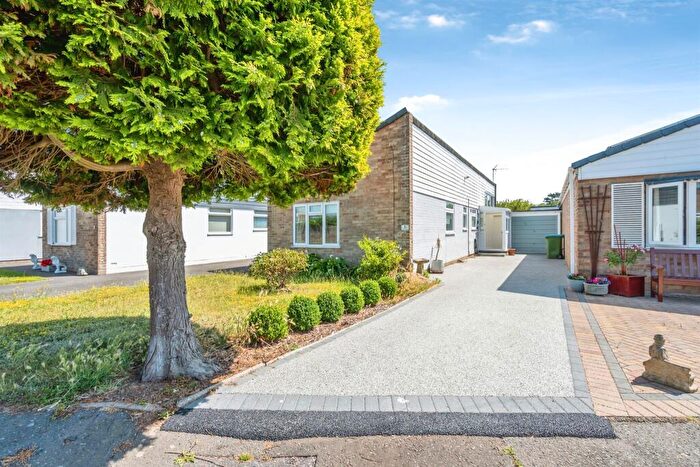 2 Bedroom Semi-Detached Bungalow For Sale In Mallard Crescent, Bognor Regis, PO21