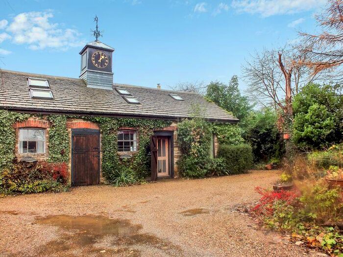 1 Bedroom Barn Conversion To Rent In Clock Court, Middle Aston, Oxfordshire, OX25