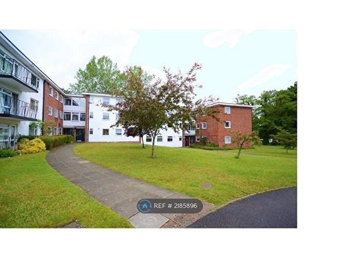 2 Bedroom Flat To Rent In Copperdale Close, Earley, Reading, RG6