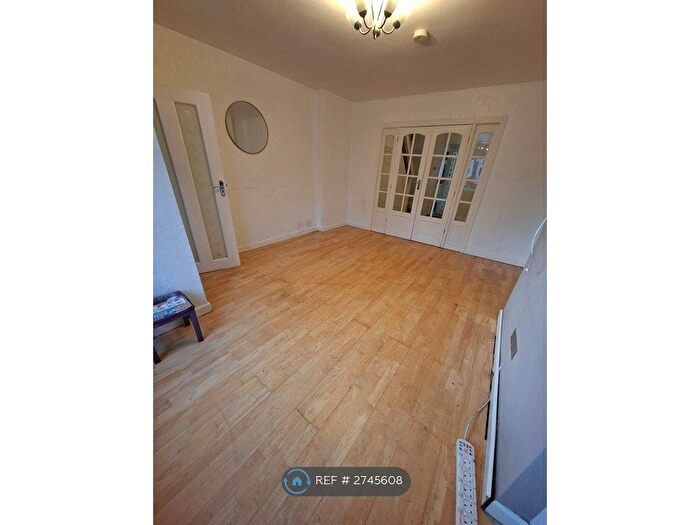 3 Bedroom Terraced House To Rent In Pendlebury Road, Swinton, Manchester, M27