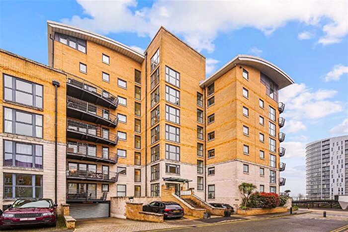 1 Bedroom Flat To Rent In Glaisher Street, Deptford, SE8