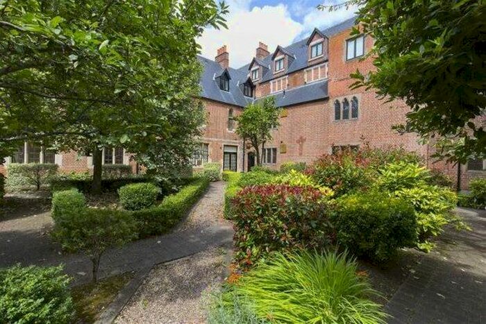 1 Bedroom Flat To Rent In College Street, Nottingham, NG1