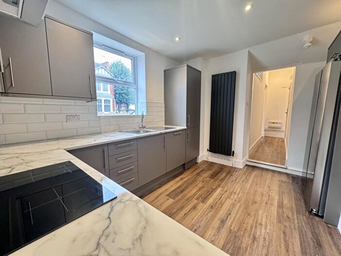 1 Bedroom Apartment To Rent In Highfield Road, West Bridgford, NG2