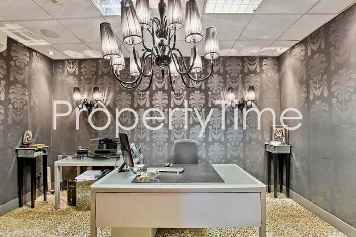 7 Bedroom Property To Rent In Astwood Mews, Kensington, SW7