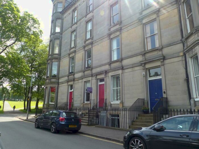 5 Bedroom Flat To Rent In Leven Terrace, Edinburgh, EH3