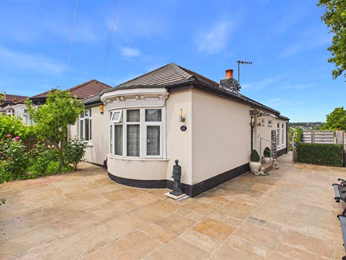3 Bedroom Detached Bungalow To Rent In Kennedy Road, Sheffield, S8