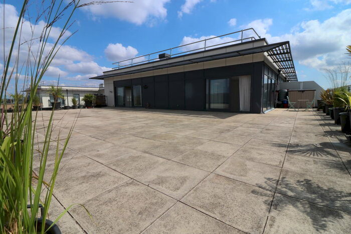 2 Bedroom Penthouse To Rent In Watson Heights, Marconi Evolution, Chelmsford, CM1