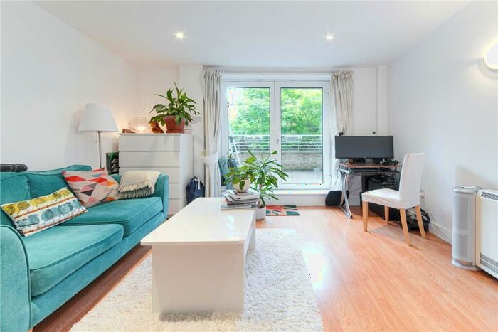 1 Bedroom Flat To Rent In Seward Street, Clerkenwell, EC1V