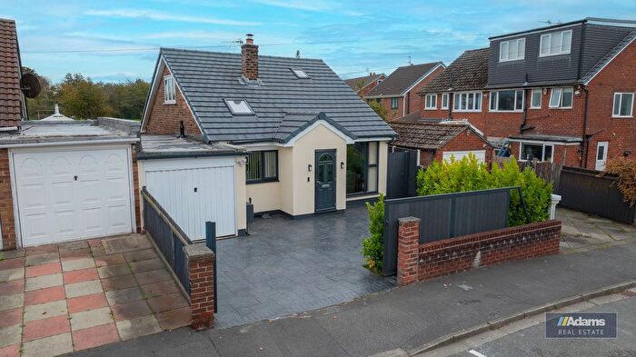 3 Bedroom Bungalow For Sale In Woburn Drive, Cronton, Widnes, WA8