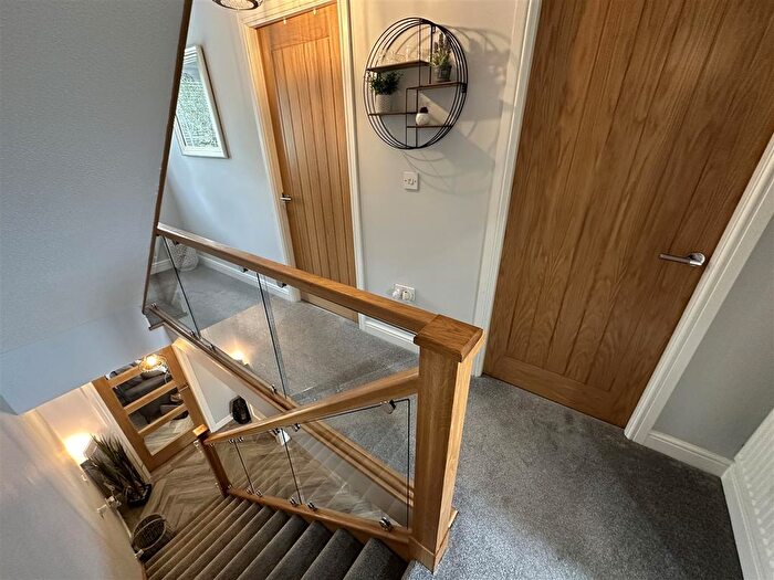 5 Bedroom Detached House For Sale In Hillside, Tarleton, Preston, PR4